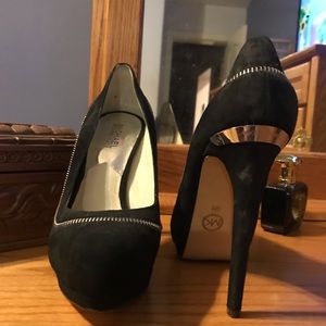 Michael Kors Black heels